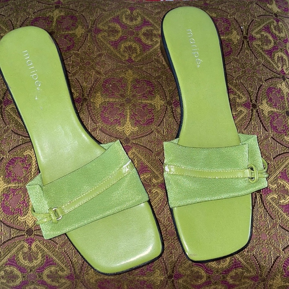 Maripe green sandals vintage